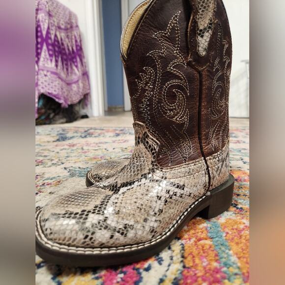 Childs leather boots size 10 by Smoky Mountain Boots - excellent condition - Picture 3 of 5